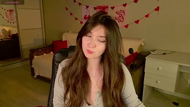 BellaSink's cam snapshot