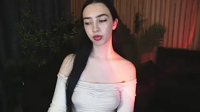 WildKittenX_'s cam snapshot