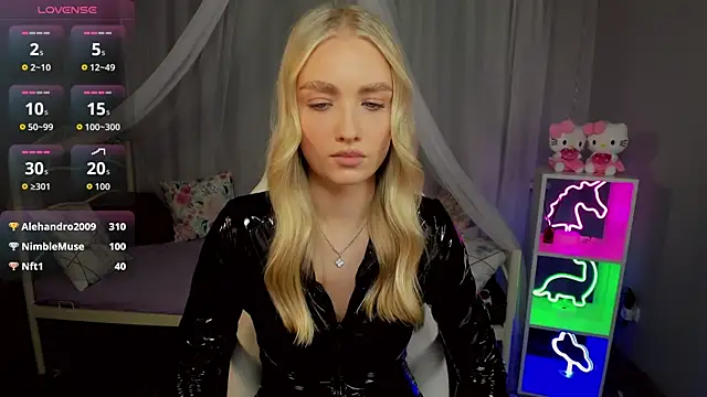 TessaGrays's cam snapshot