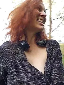 Exhibitionsplit live sex cam