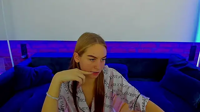 MilaAddams's cam snapshot