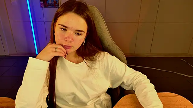 May_Bloom's cam snapshot