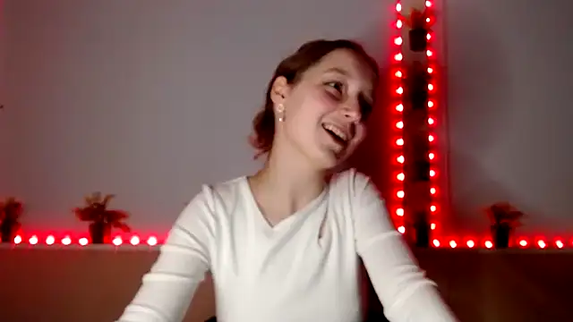 Curlyyy_Girl's cam snapshot