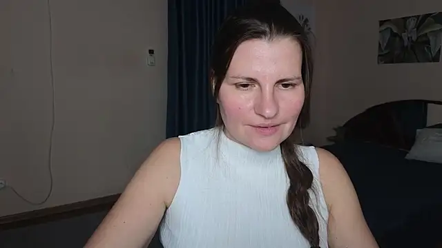 Mirabelle_Velvet's cam snapshot