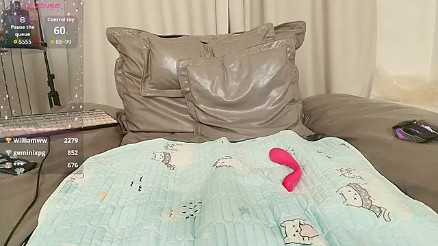 fox-yiyi's cam snapshot