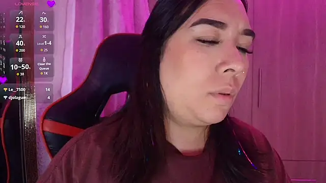 leahtemptation3's cam snapshot