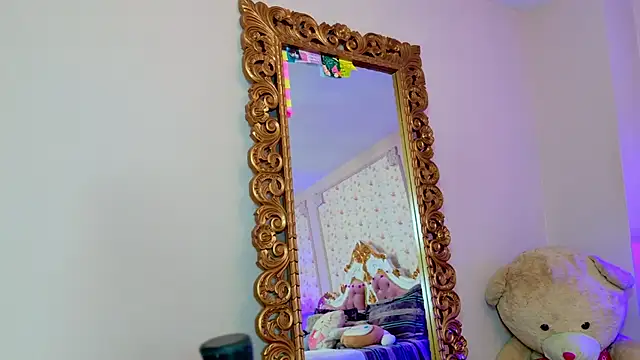 AllissonJames's cam snapshot