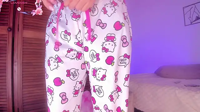 777AylinZ's cam snapshot