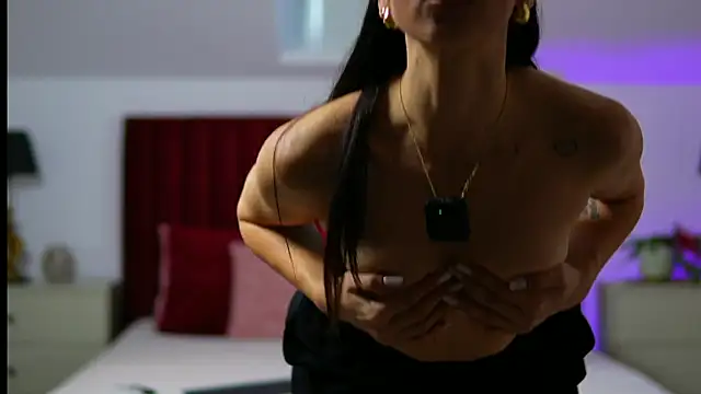 MiaGoldX's cam snapshot