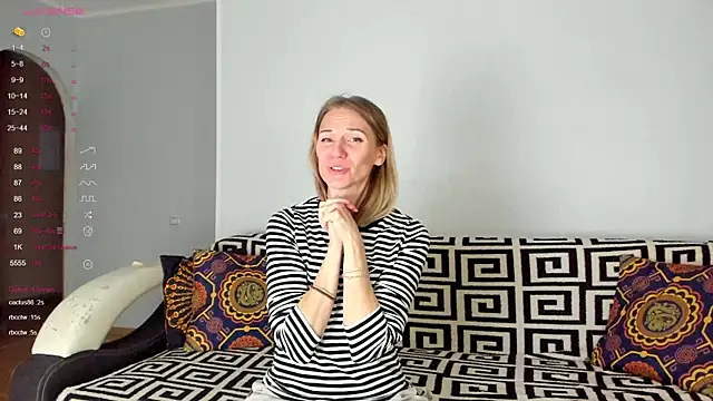 Amalia_Mio's cam snapshot