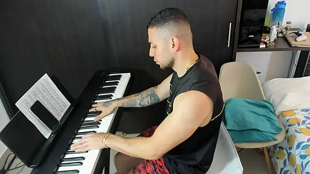 logan_smith's cam snapshot