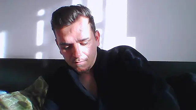 Huge_cock22cm's web cam