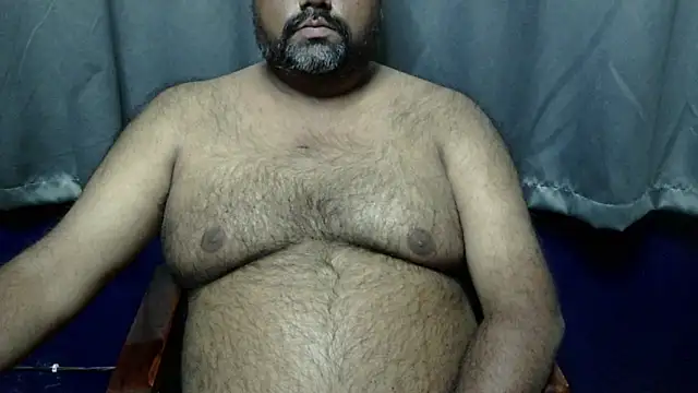 hairysubcub_70's cam snapshot