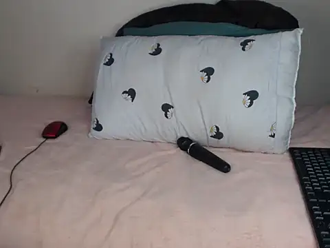 EmeraldGoddessXxX89's web cam