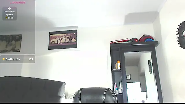 Vicky_hotmilf's cam snapshot