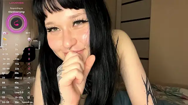 LaurenOveson's cam snapshot