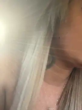 SinfulLovers33 live sex cam