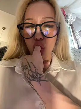 babydolll live sex cam