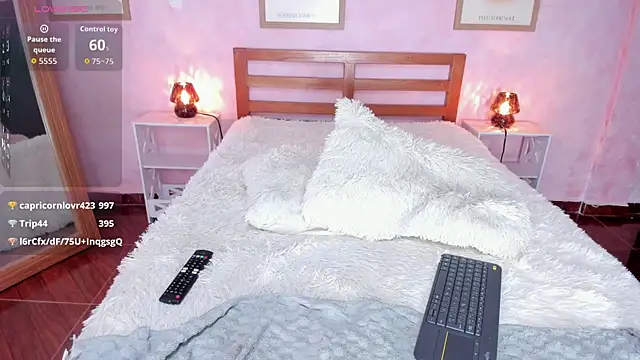 AliceBanks's cam snapshot