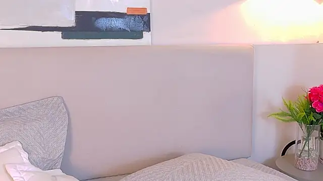 AbieHills's cam snapshot