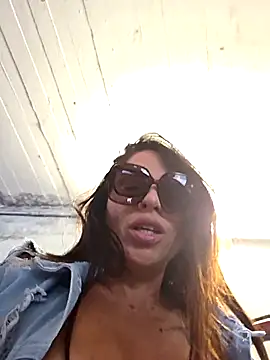 sexy7883's cam snapshot