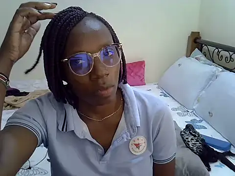 Sweet_Bear's cam snapshot