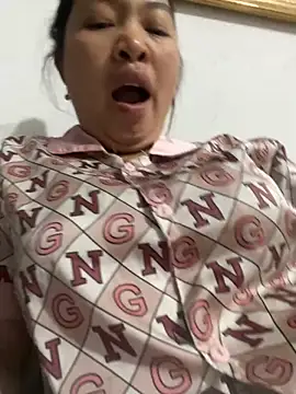 Nhung584's cam snapshot