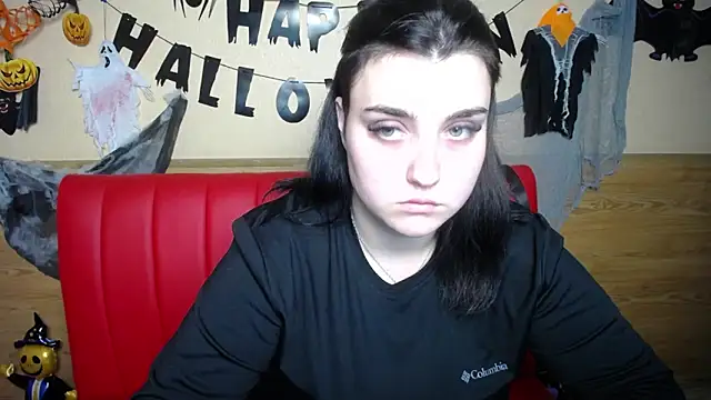 ScarletCargo's cam snapshot