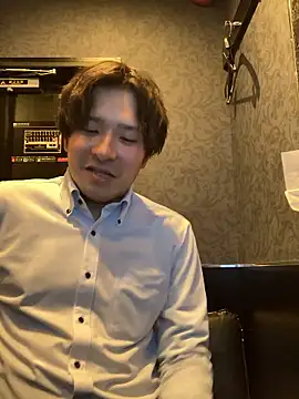 yuuki8910 live sex cam