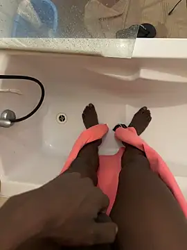 Kingnas69 live sex cam