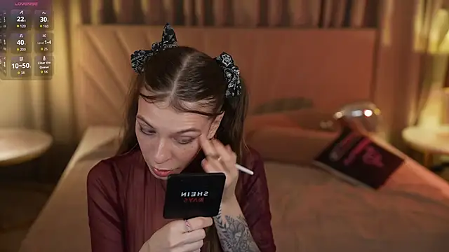 Suzan_Mayer's cam snapshot