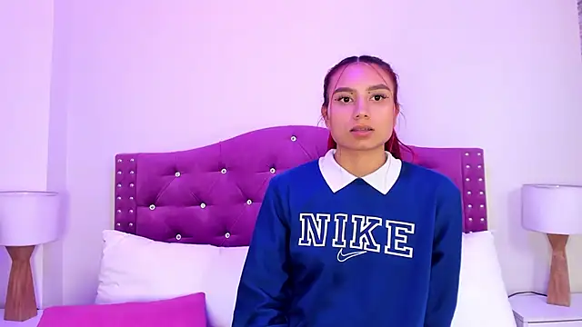 ximena_vasquez8's cam snapshot