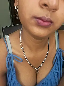 Marathi_gavtami's cam snapshot