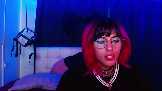 goth_minerva live sex cam