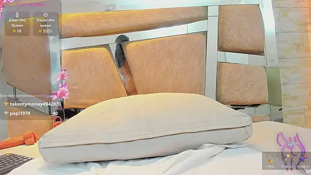 grace_daviss's cam snapshot