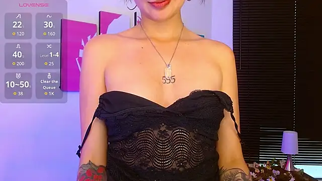 AlanaGarcia19's cam snapshot