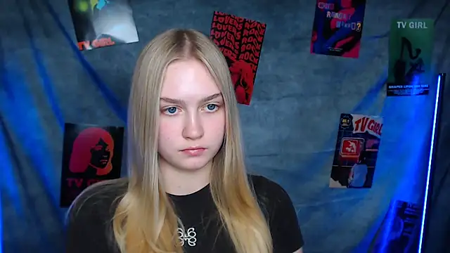 MademoiselleCl's cam snapshot