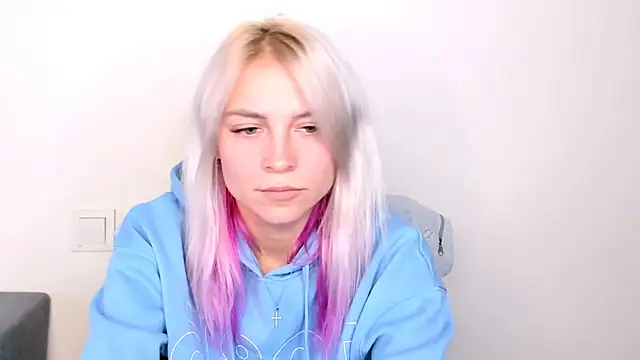 FoxyKathryn's web cam