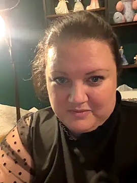 RealWoman84's cam snapshot