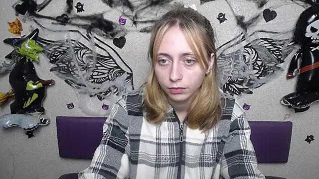 TracyLll's cam snapshot