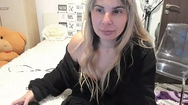 sweetemy4u's cam snapshot