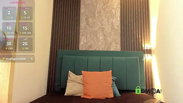 milf_lunablacke's cam snapshot