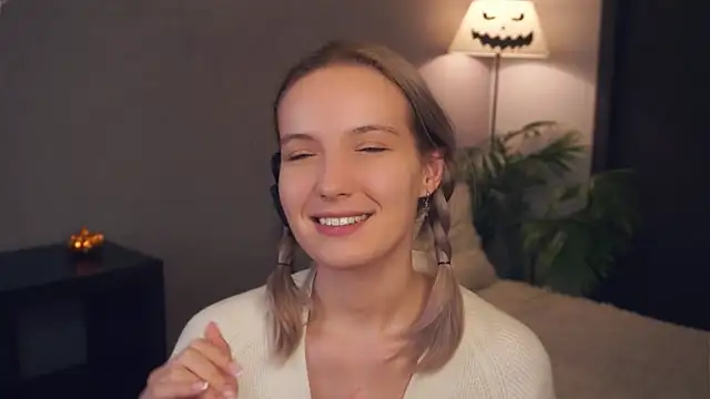 HongTomczak's cam snapshot