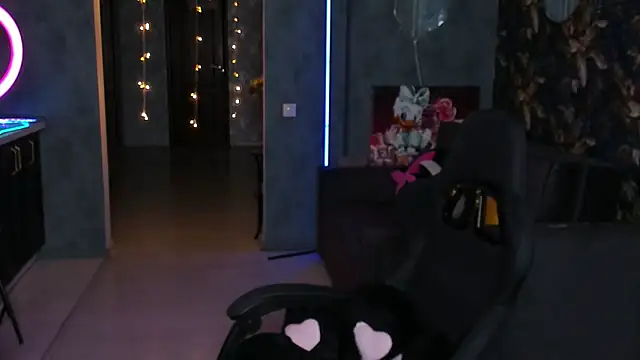 Blckmirrorr's cam snapshot