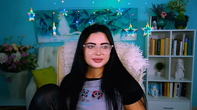 NaomiWilsons's cam snapshot