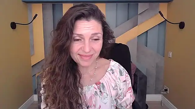 EllaLong's cam snapshot