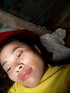 CoMay003's cam snapshot