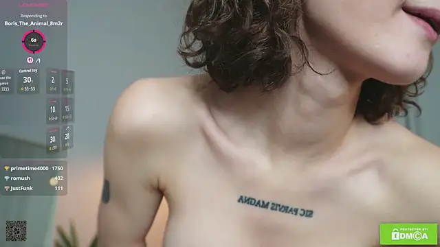 Curly_Moon live sex cam