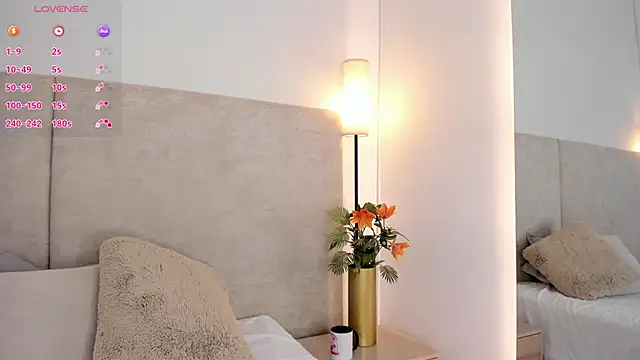 Saori_newman live sex cam