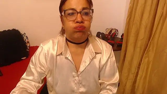 Madame_Desire's cam snapshot